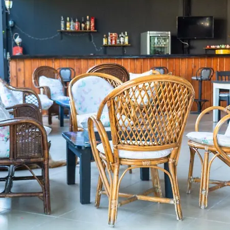 Rayana Alojamento de Acomodação e Pequeno-almoço *