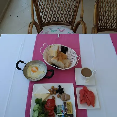 Rayana Alojamento de Acomodação e Pequeno-almoço Marmaris