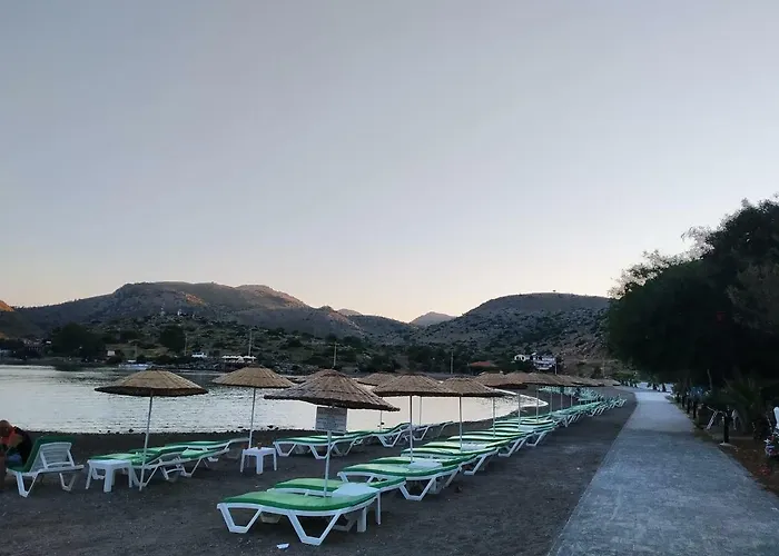 Rayana 马尔马里斯