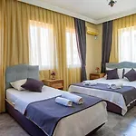 B&B Rayana