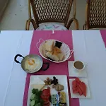 Rayana B&B 말마리스