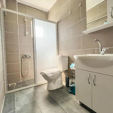 فندق مبيت وإفطار Rayana *